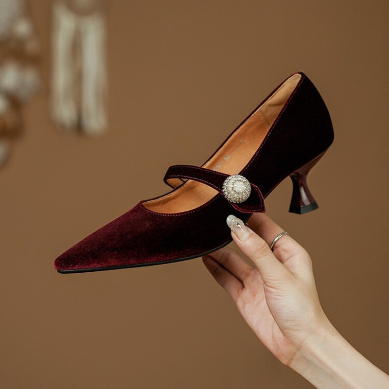 Wine Red Pointed Toe Mary Jane - Boots 评论和价格
